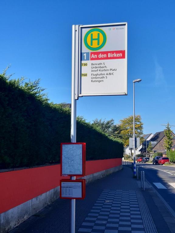 Standardzimmer Nahe Messe Und Airport Düsseldorf Exteriör bild